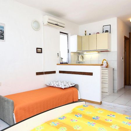 Apartments By The Sea Marusici, Omis - 1024 Mimice Room photo